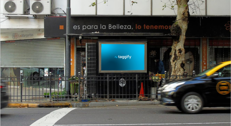 AR - CABA - Recoleta - Av Santa Fe 3002 - Recoleta