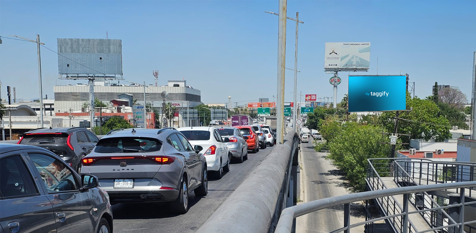 MX - MTY - Churubusco y Miguel Aleman 319 - Monterrey