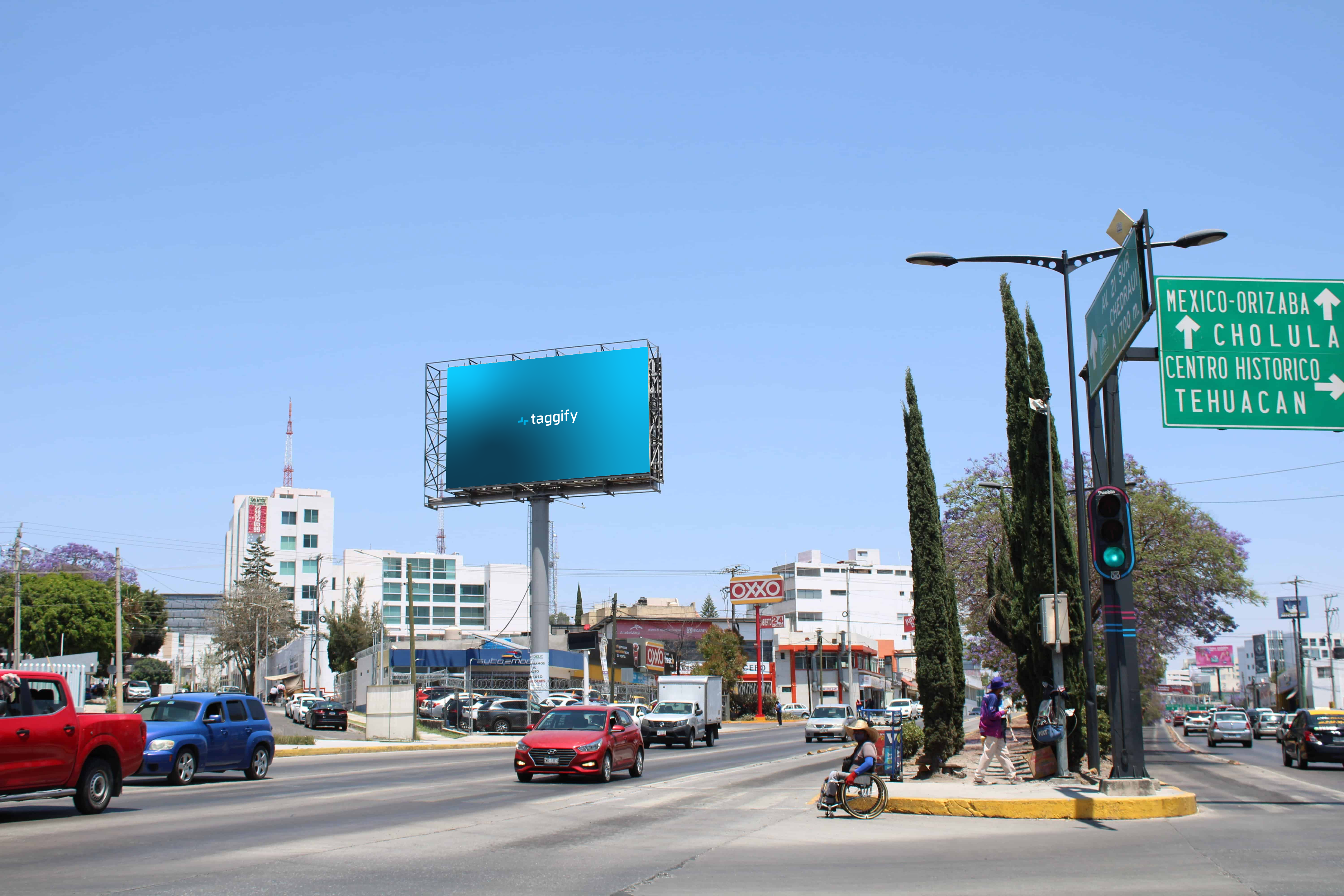 MX - Puebla - Puebla Boulevard Atlixco Y Galeria Las Animas V2 - Puebla