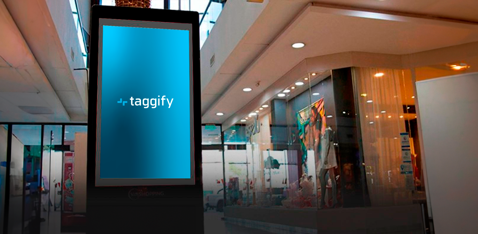 AR - GBA - EZE - Shopping - Las Toscas - Circuito 6 Totems - Ezeiza