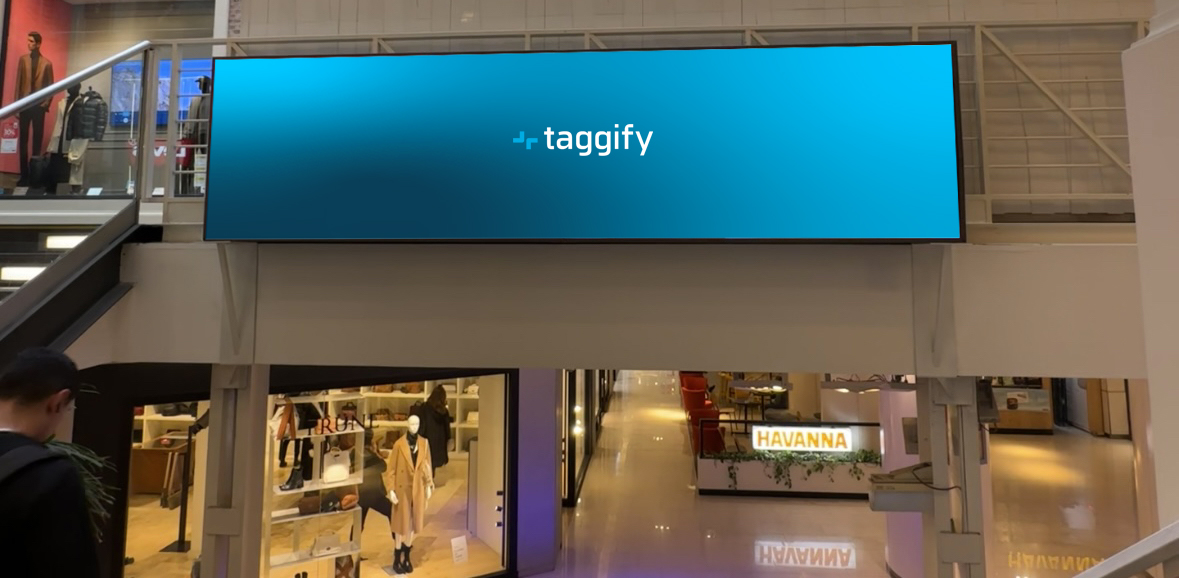 AR - CABA - Belgrano - Shopping - LED El Solar - 2 Pantallas - Buenos Aires