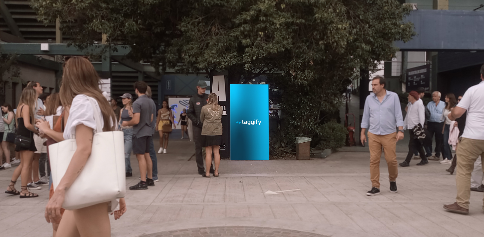 AR - CABA - Palermo - Campo de Polo - Circuito 4 Totems - CABA