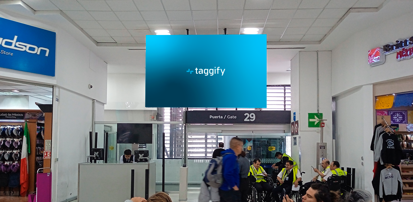 MX - CDMX - Aeropuerto - Venustiano Carranza - Modulo Xi Puerta 29 -VW 34 - CDMX