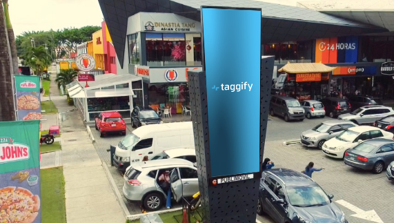 Ciudad de Panama - Costa del Este - Avenida Centenario, Ciudad de Panamá