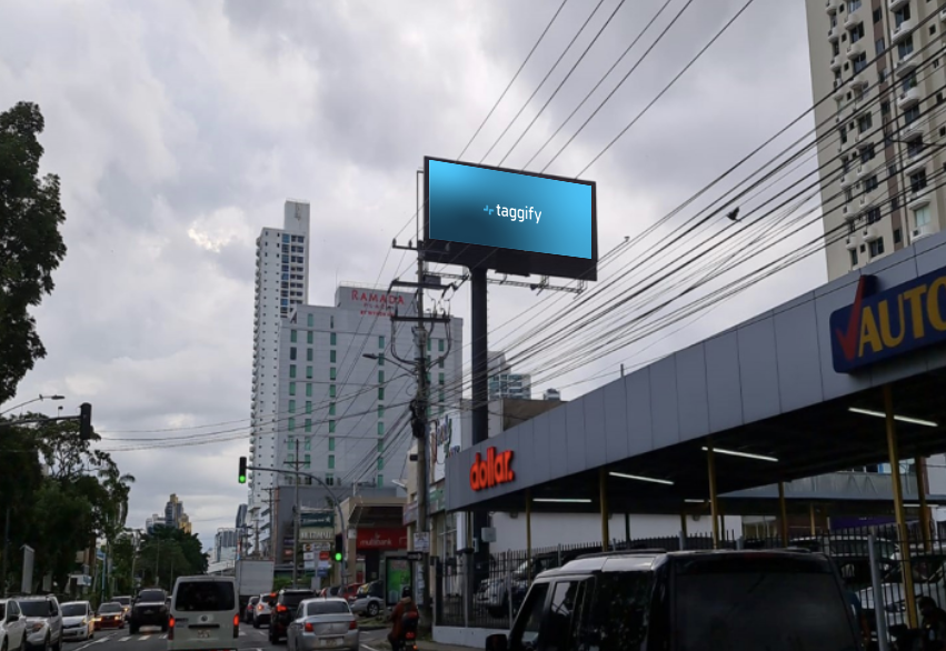 PA - Ciudad de Panama - Via Israel - Ciudad de Panamá