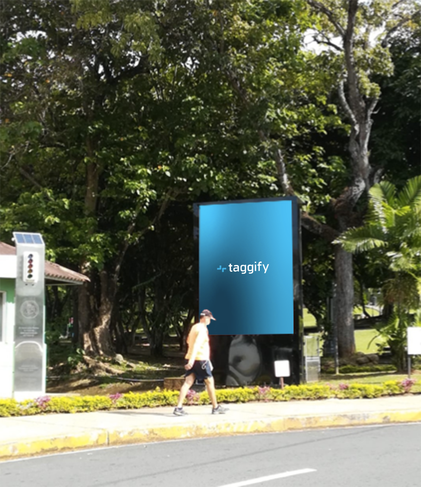 PA - Ciudad de Panama - Parque Omar - Ingreso - Ciudad de Panamá