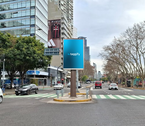 AR - CABA - Nuñez - Av Libertador y Av Udaondo - Nuñez