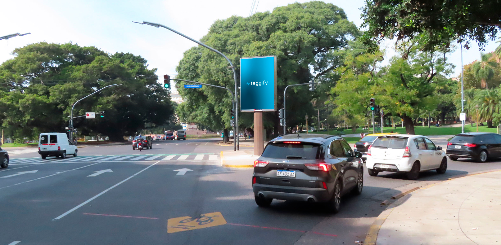 AR - CABA - Recoleta - Av Del Libertador 1400 - Y Av Pueyrredon - CABA