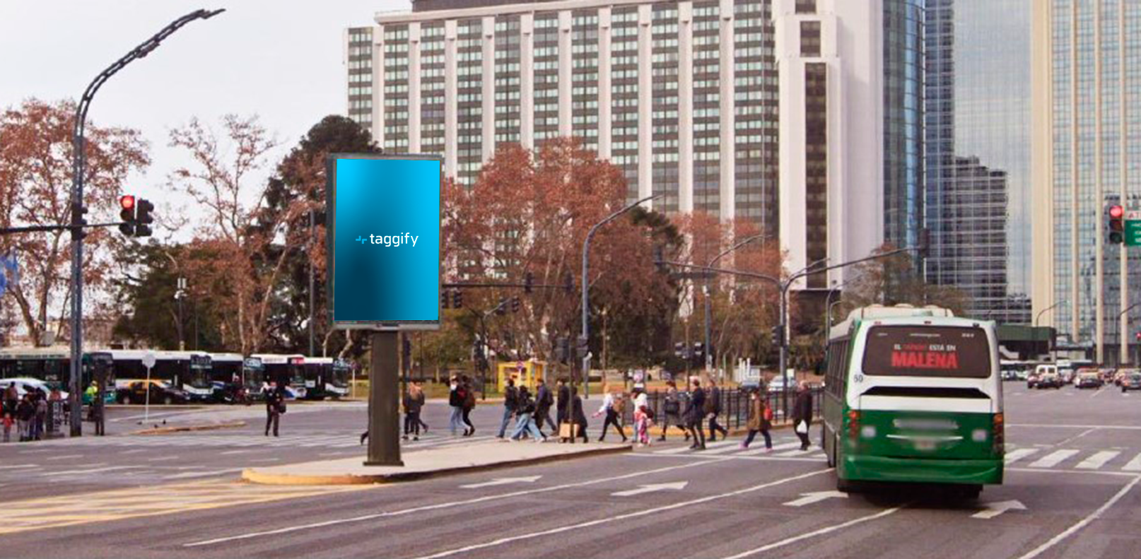 AR - CABA - Retiro - Av Del Libertador y Av Ramos Mejia - Cara a Pellegrini - Retiro