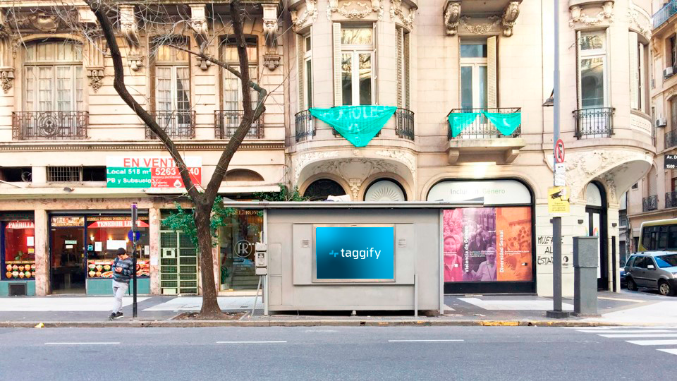 AR - CABA - Monserrat - Av De Mayo 1411 - Monserrat