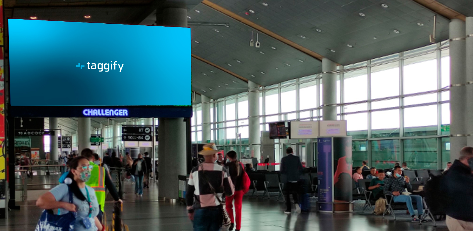 CO - Bogota - Aeropuerto - El Dorado - Salas De Abordaje - Muelle Sur - (Gold) - Bogotá