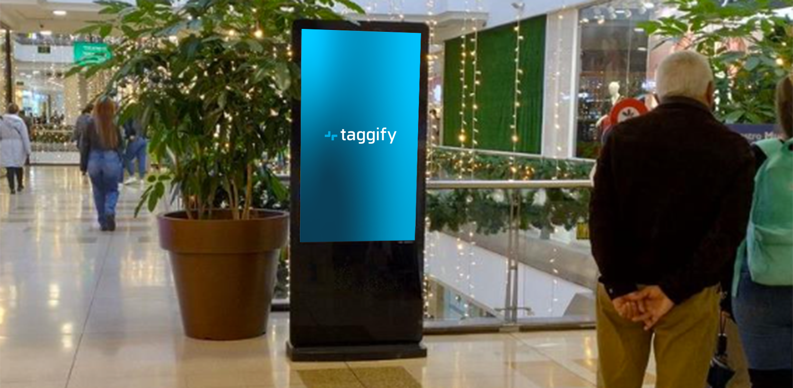 CO - Bogota - Centro Comercial - SantaFe - Bogota - Piso 2 Ecuador, UPZs de Bogotá