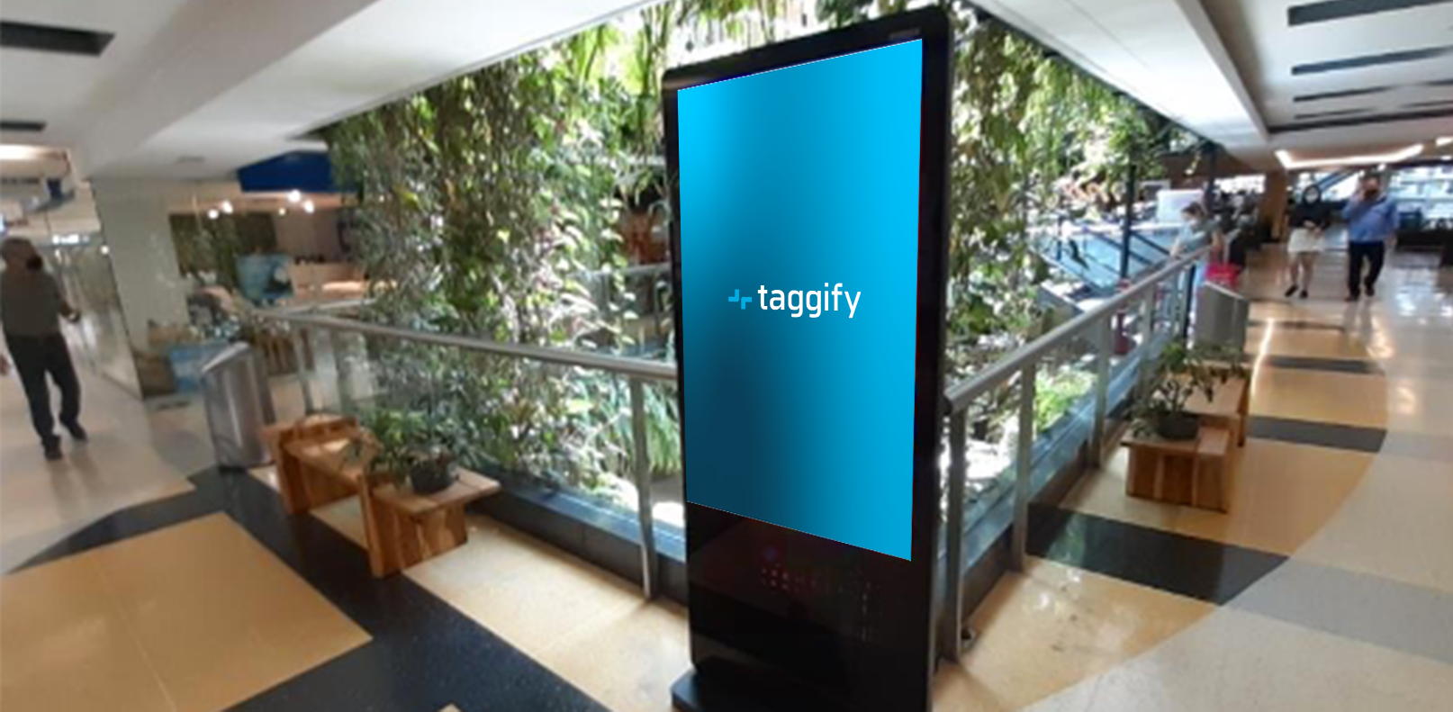 CO - Medellin - Centro Comercial - Oviedo - Piso 3 Cueros Velez, Bello