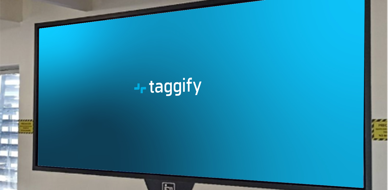 MX - CDMX - Videowall Sala De Ultima Espera Nacional / Sala 1 1115019 - Mexico City