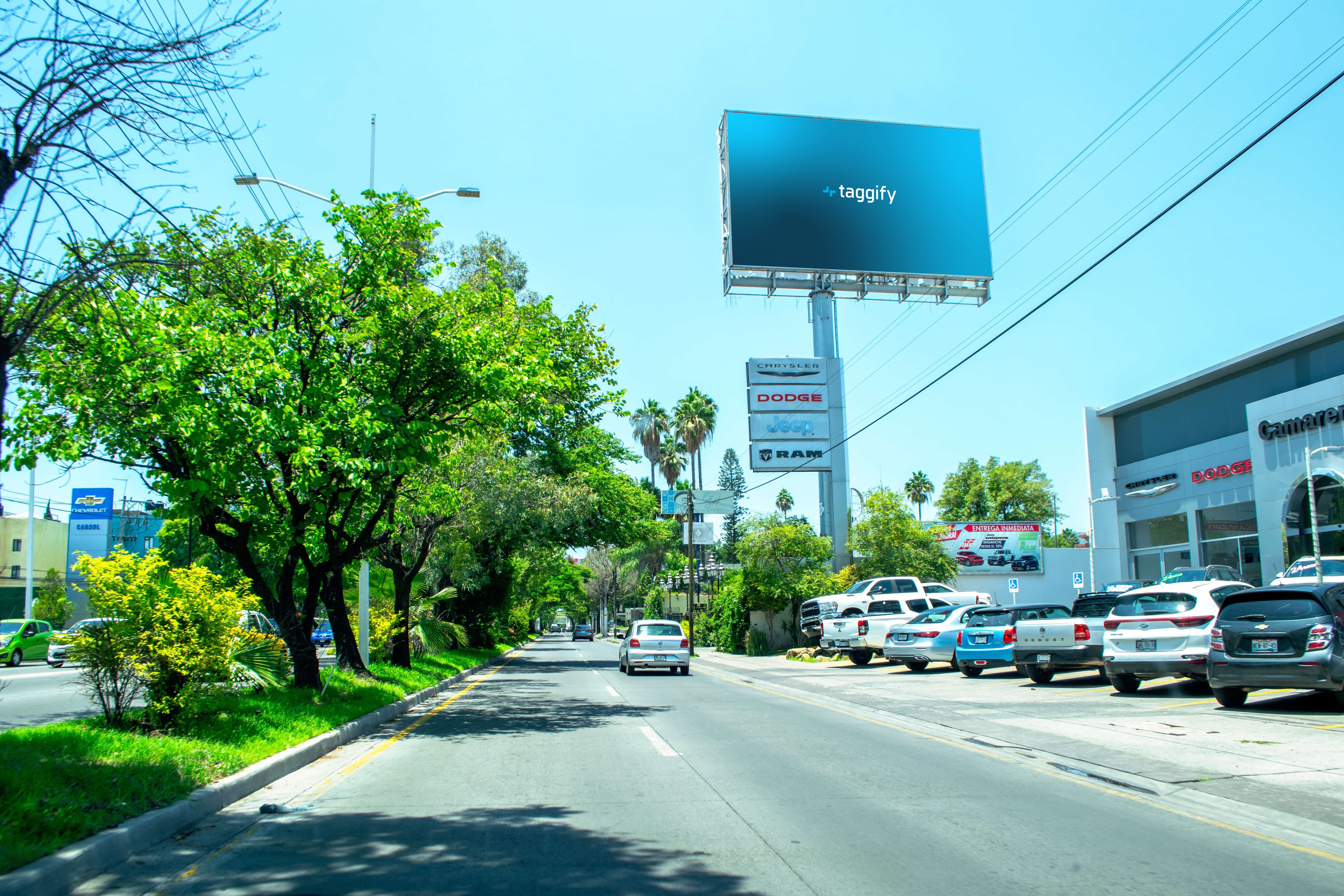 MX - Guadalajara - Lopez Mateos Y Las Fuentes - Guadalajara
