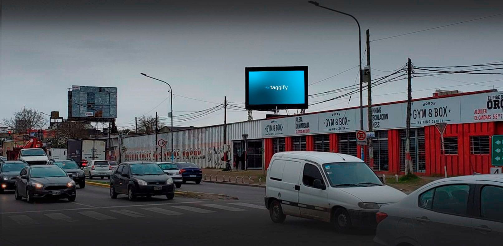 AR - GBA - Moron Cancha - Av. Hipolito Yrigoyen 760 - Moron